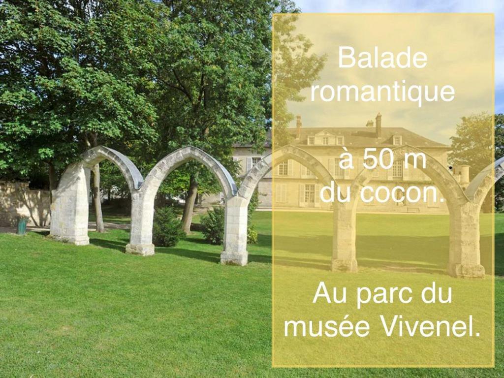 Апартаменты Le Cocon De La Tour -Vip-Compiegne-Hyper Centre Экстерьер фото